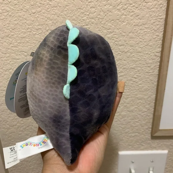 Chuey the Dinosaur 5” Squishmallow - Picture 3 of 4